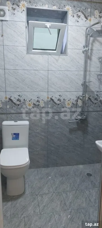 Kirayə verilir 3 otaqlı həyət evi