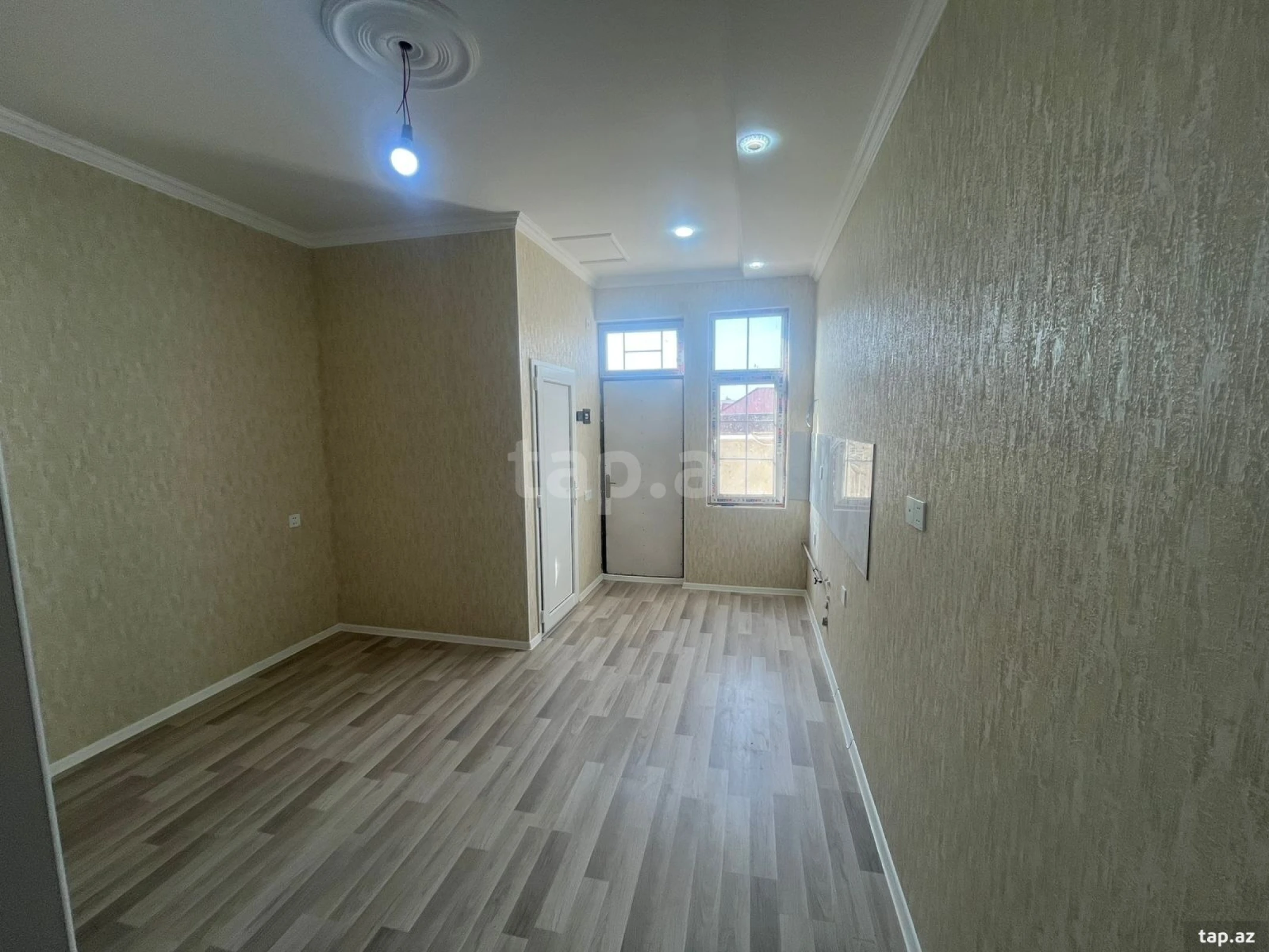 Satılır 2 otaqlı həyət evi