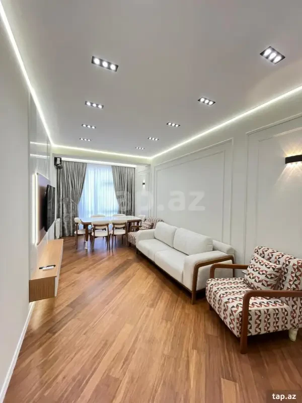 Satılır 2 otaqlı yeni tikili 68 m²