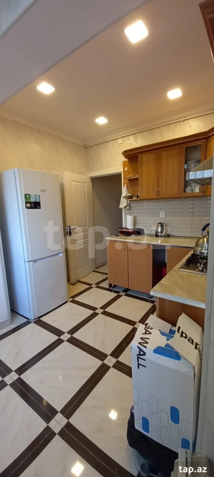 Satılır 2 otaqlı mənzil 70 m²
