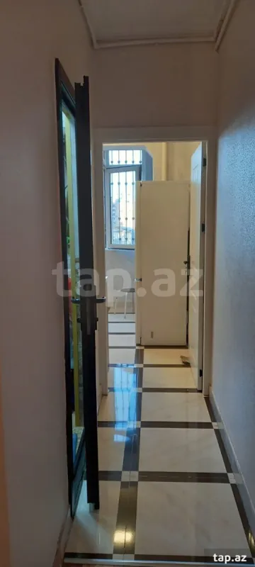 Satılır 2 otaqlı mənzil 70 m²