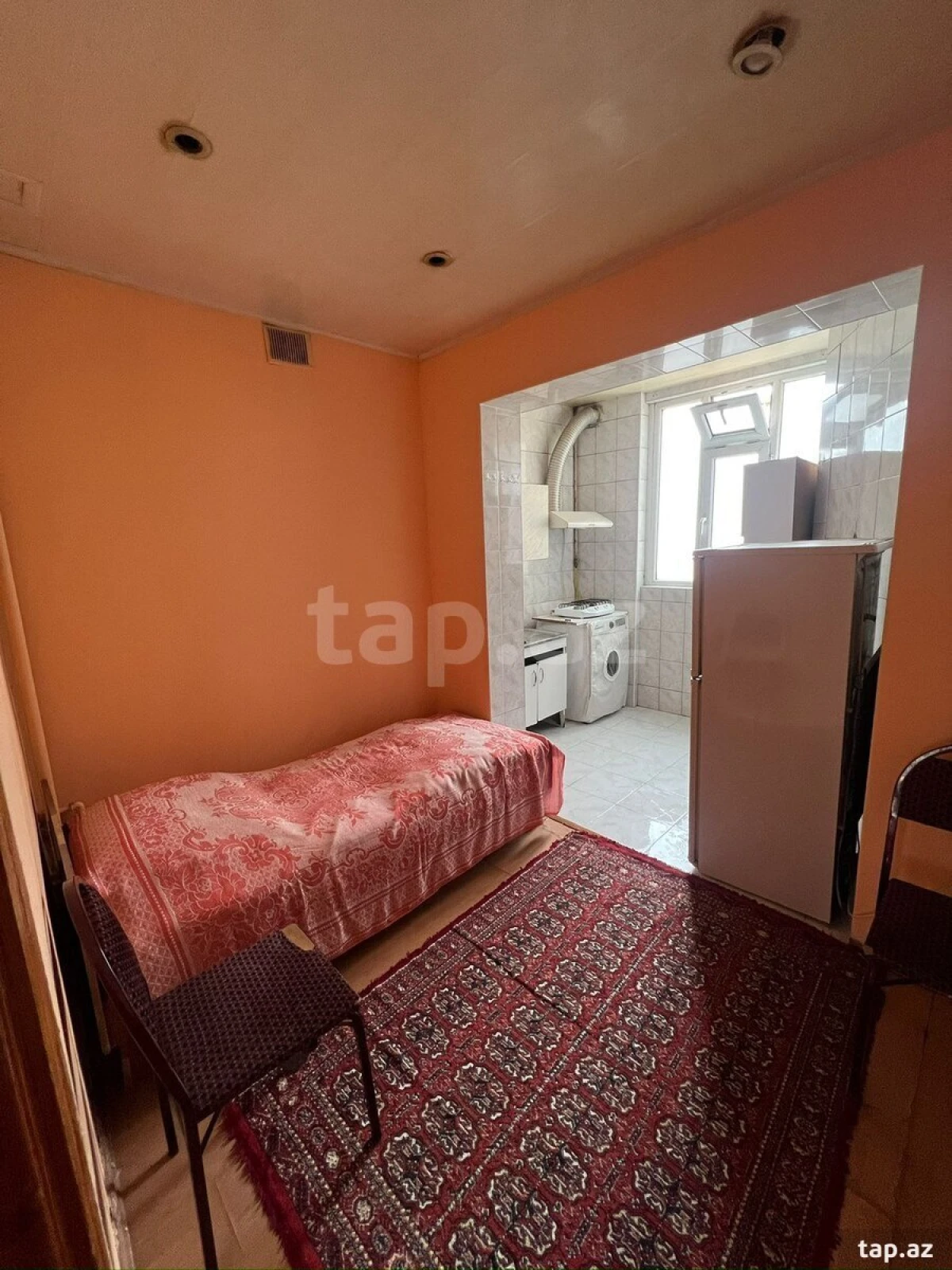 Kirayə verilir 2 otaqlı mənzil 45 m²
