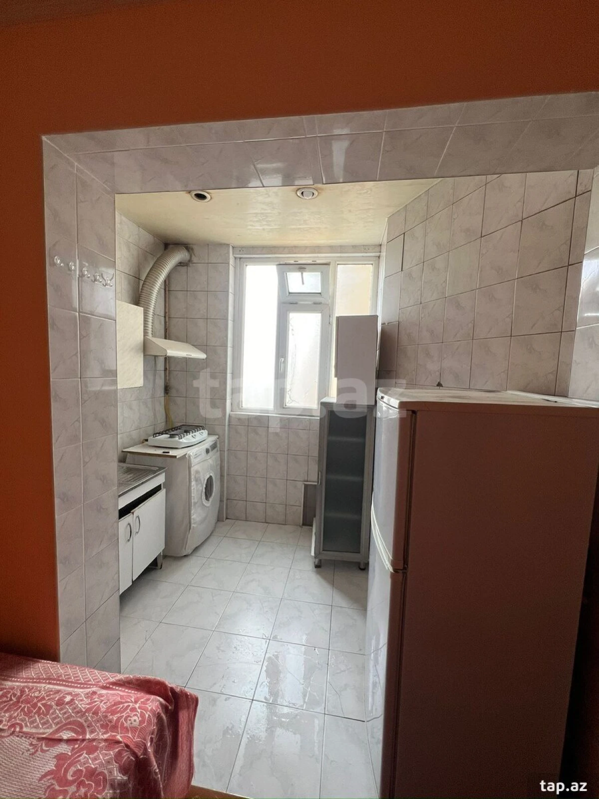 Kirayə verilir 2 otaqlı mənzil 45 m²