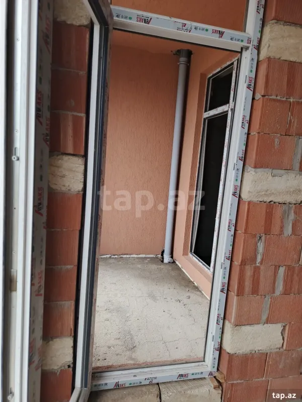 Satılır 1 otaqlı yeni tikili 60 m²