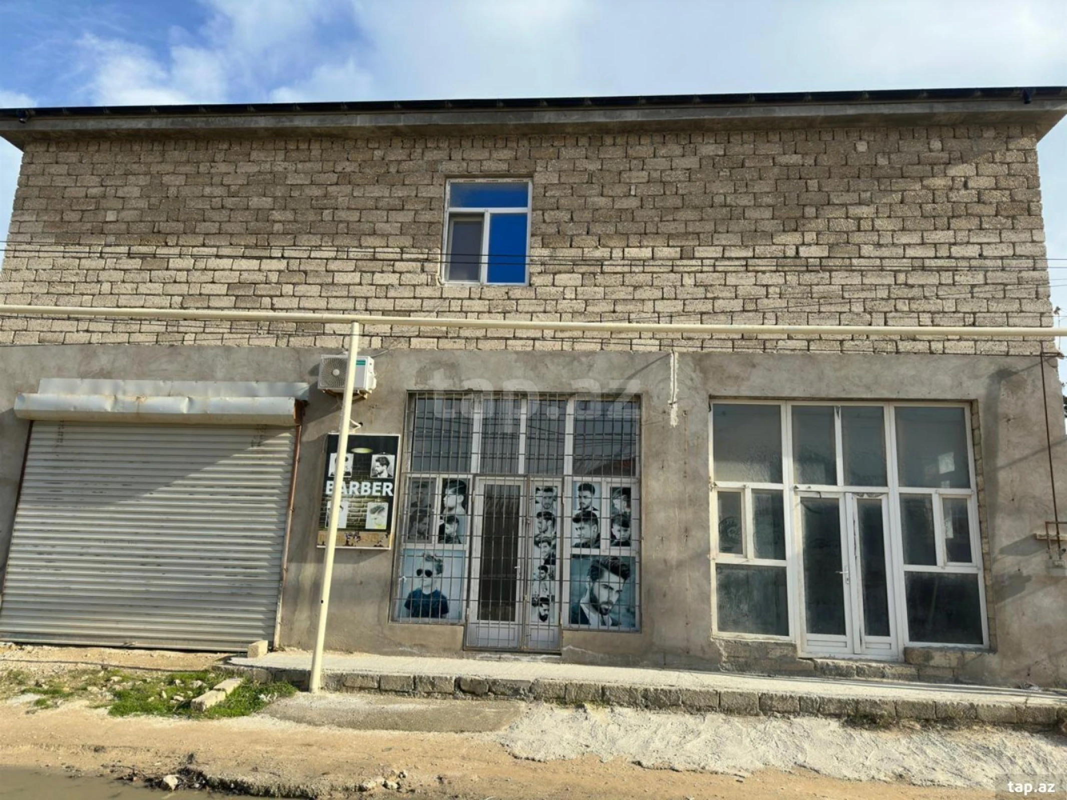 Satılır 5 otaqlı həyət evi