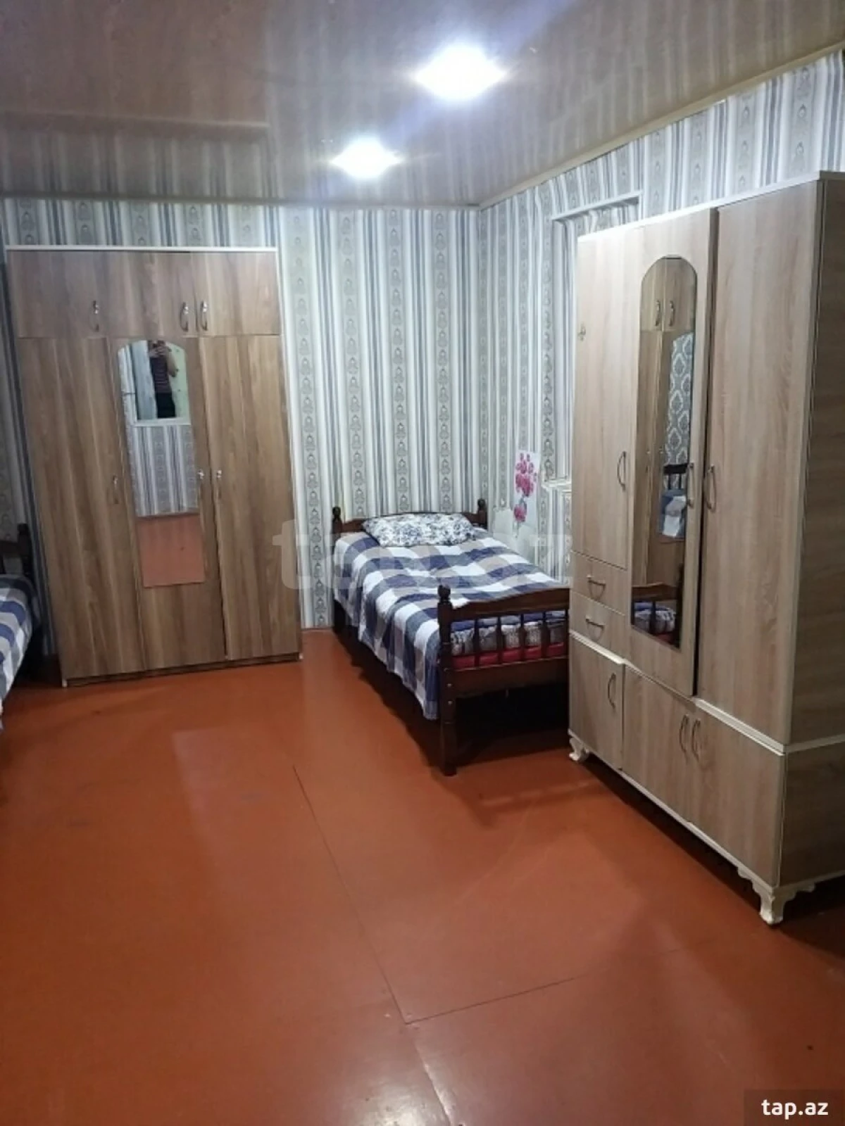 Kirayə verilir 2 otaqlı həyət evi