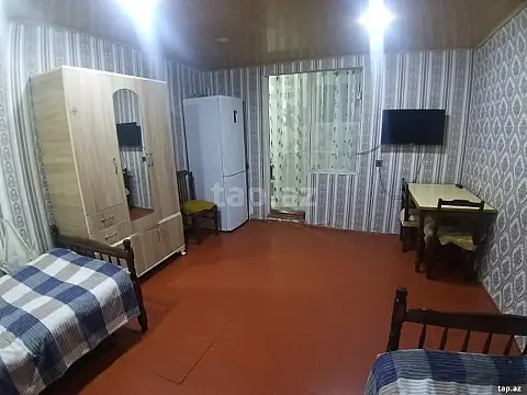 Kirayə verilir 2 otaqlı həyət evi