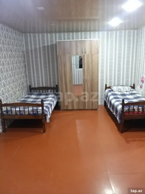 Kirayə verilir 2 otaqlı həyət evi