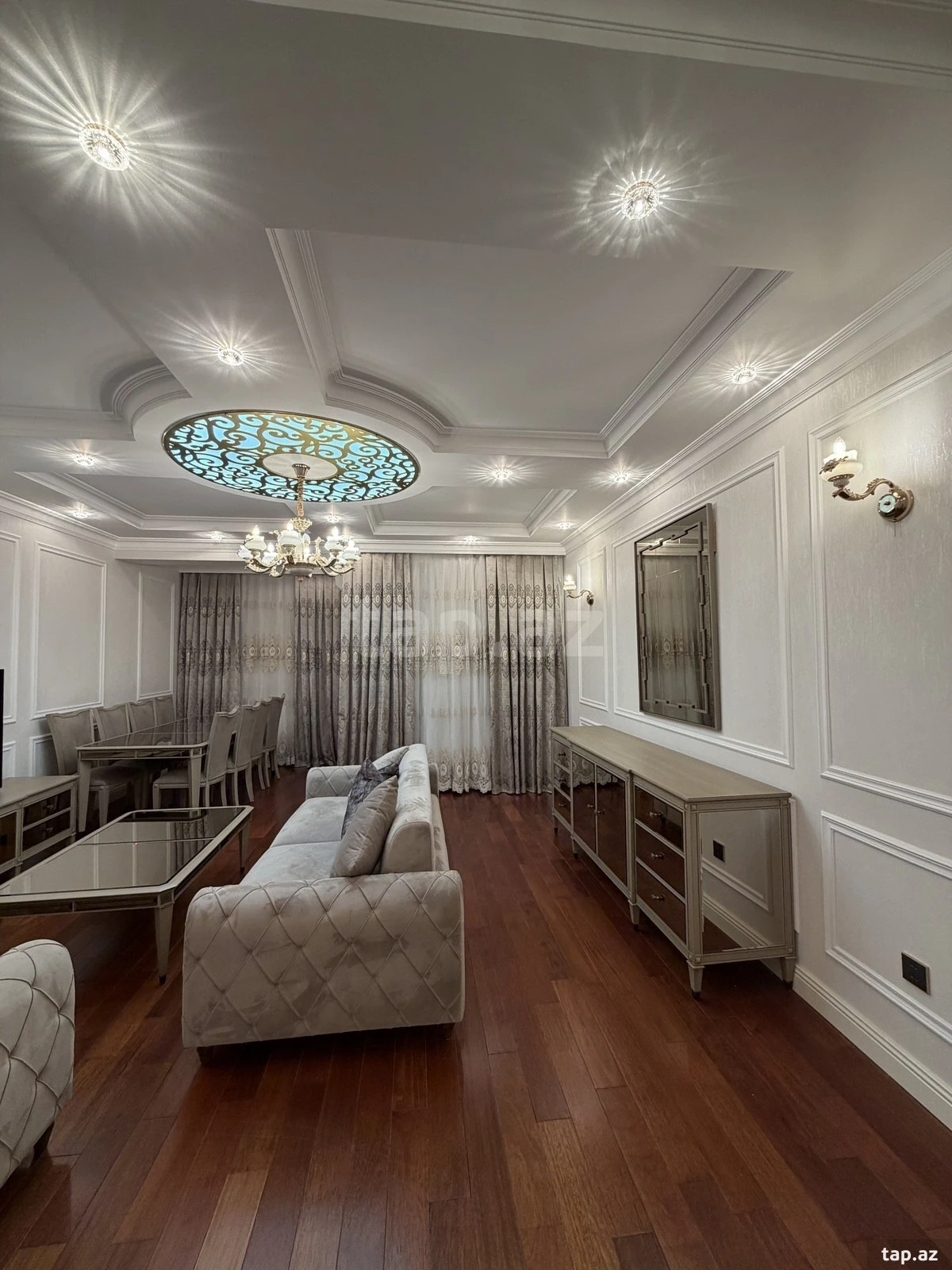 Satılır 3 otaqlı yeni tikili 142 m²