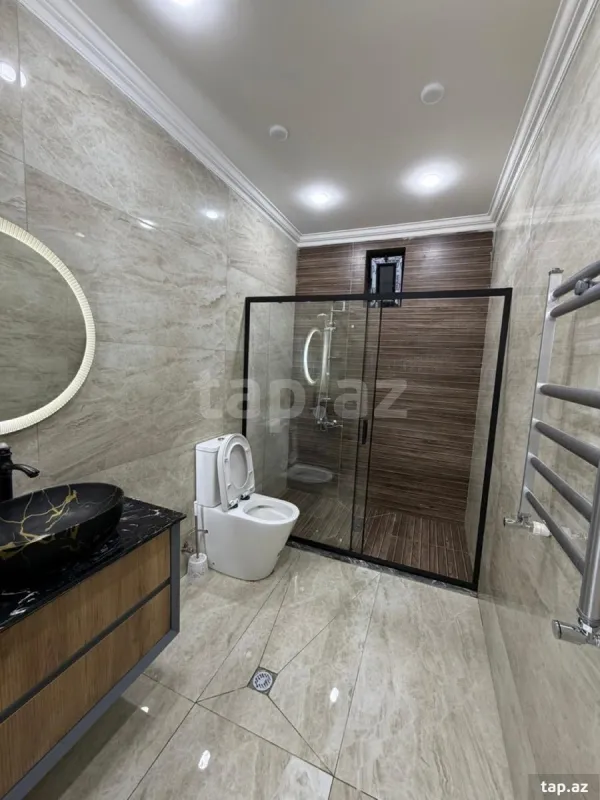 Kirayə verilir 3 otaqlı həyət evi