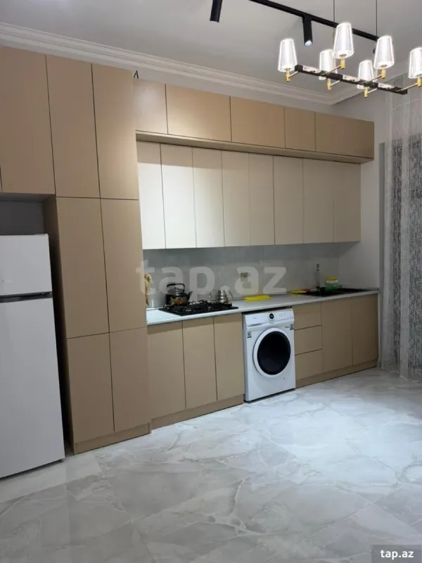 Kirayə verilir 3 otaqlı həyət evi