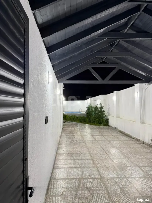 Kirayə verilir 3 otaqlı həyət evi