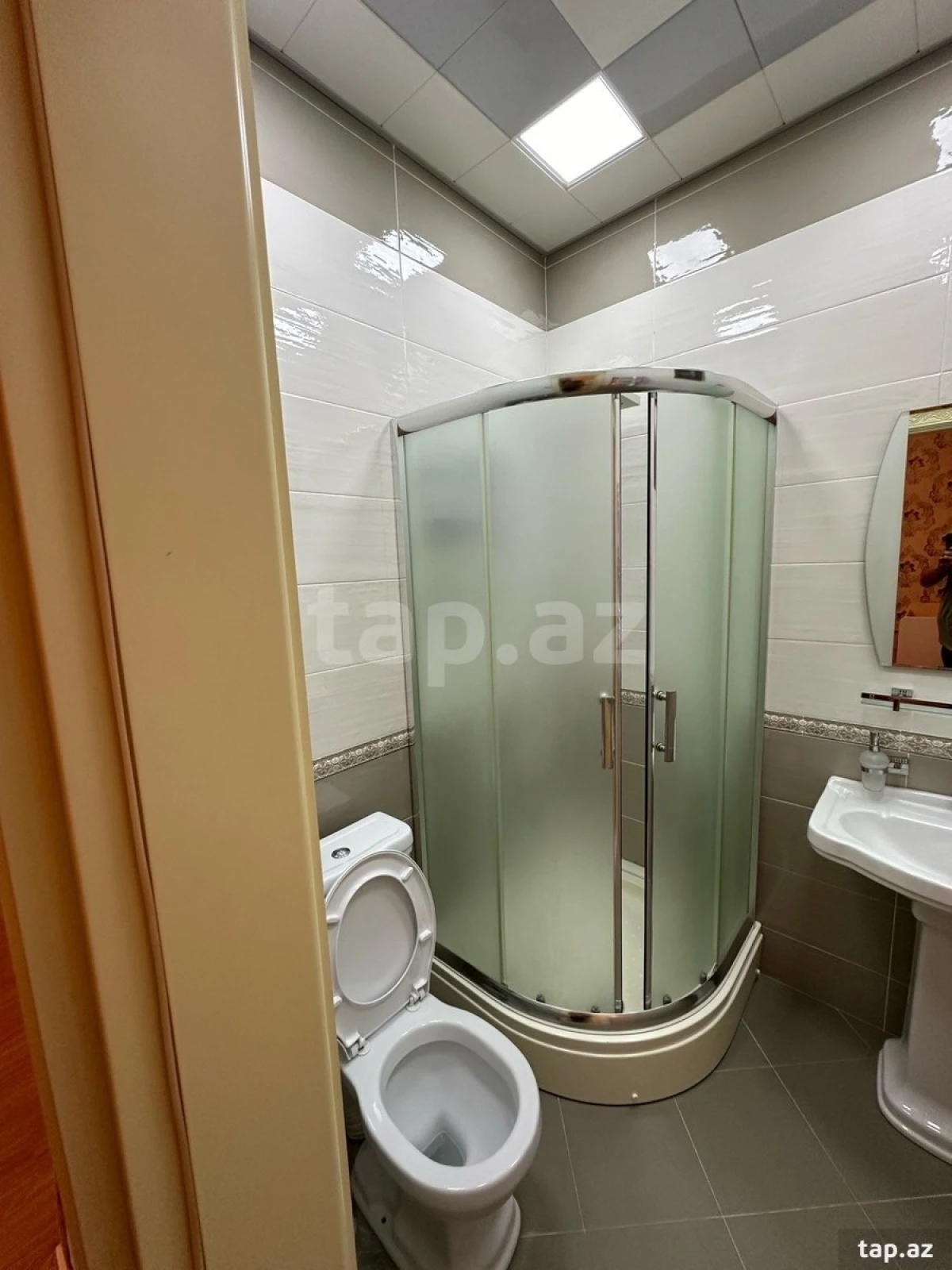 Kirayə verilir 3 otaqlı həyət evi 200 m²