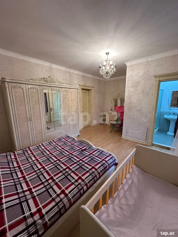 Kirayə verilir 3 otaqlı həyət evi 200 m²