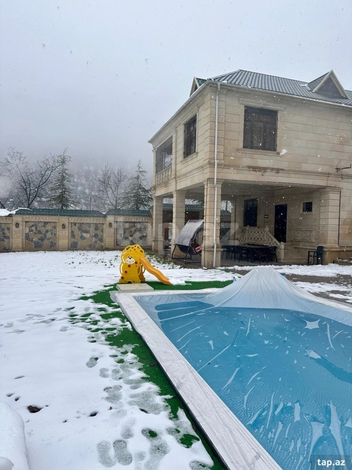 Kirayə verilir 3 otaqlı həyət evi 200 m²