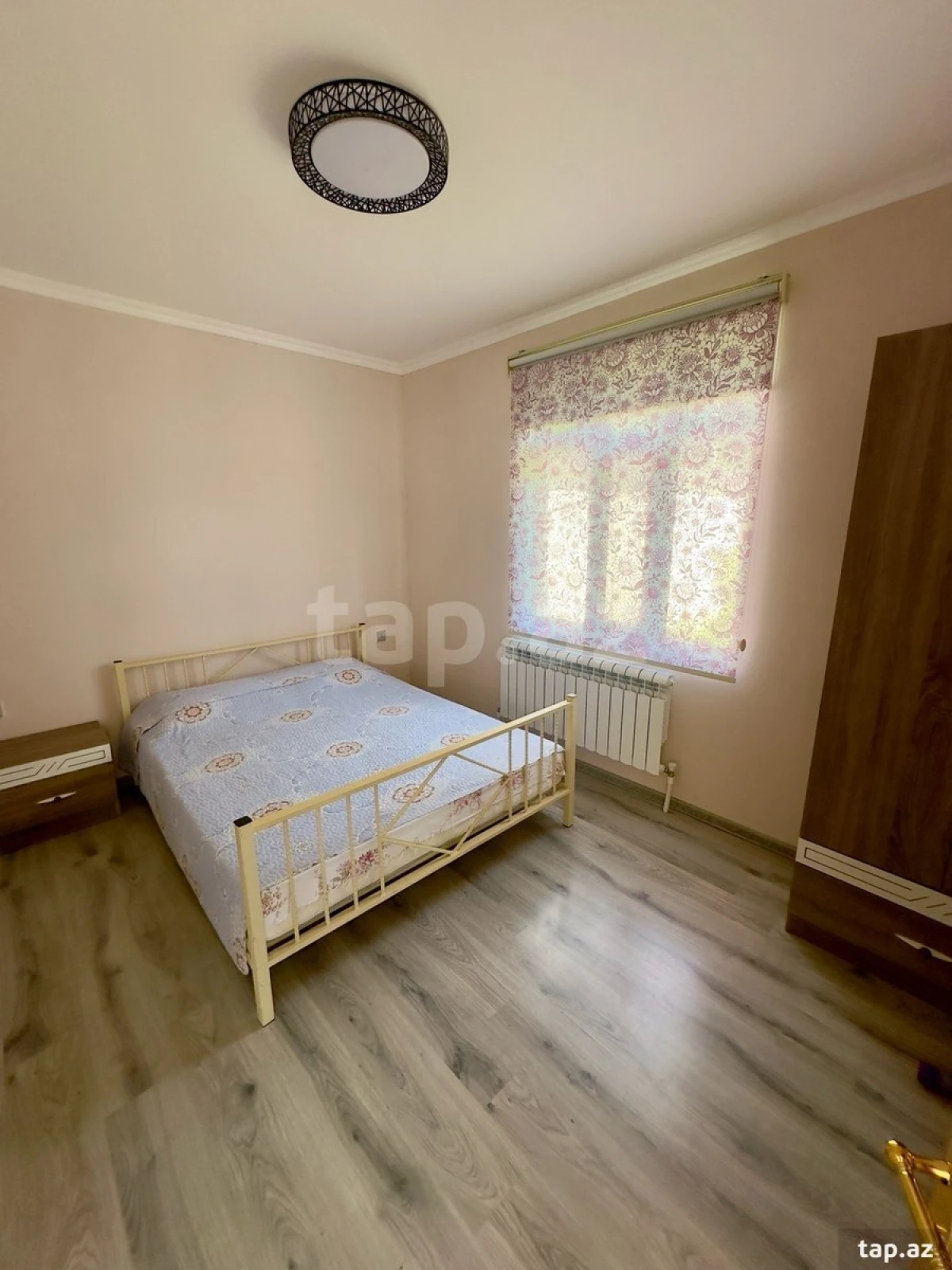 Kirayə verilir 6 otaqlı həyət evi 200 m²