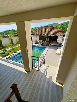 Kirayə verilir 6 otaqlı həyət evi 200 m²