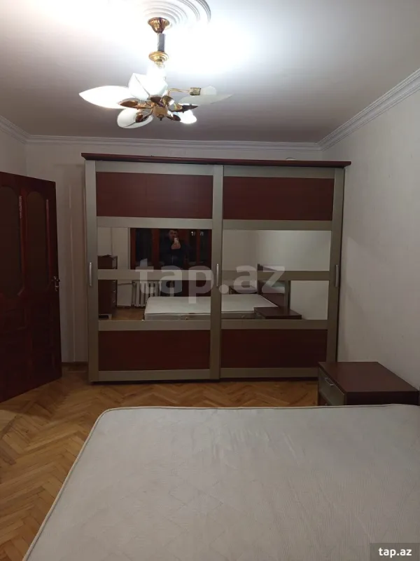 Kirayə verilir 3 otaqlı mənzil 80 m²