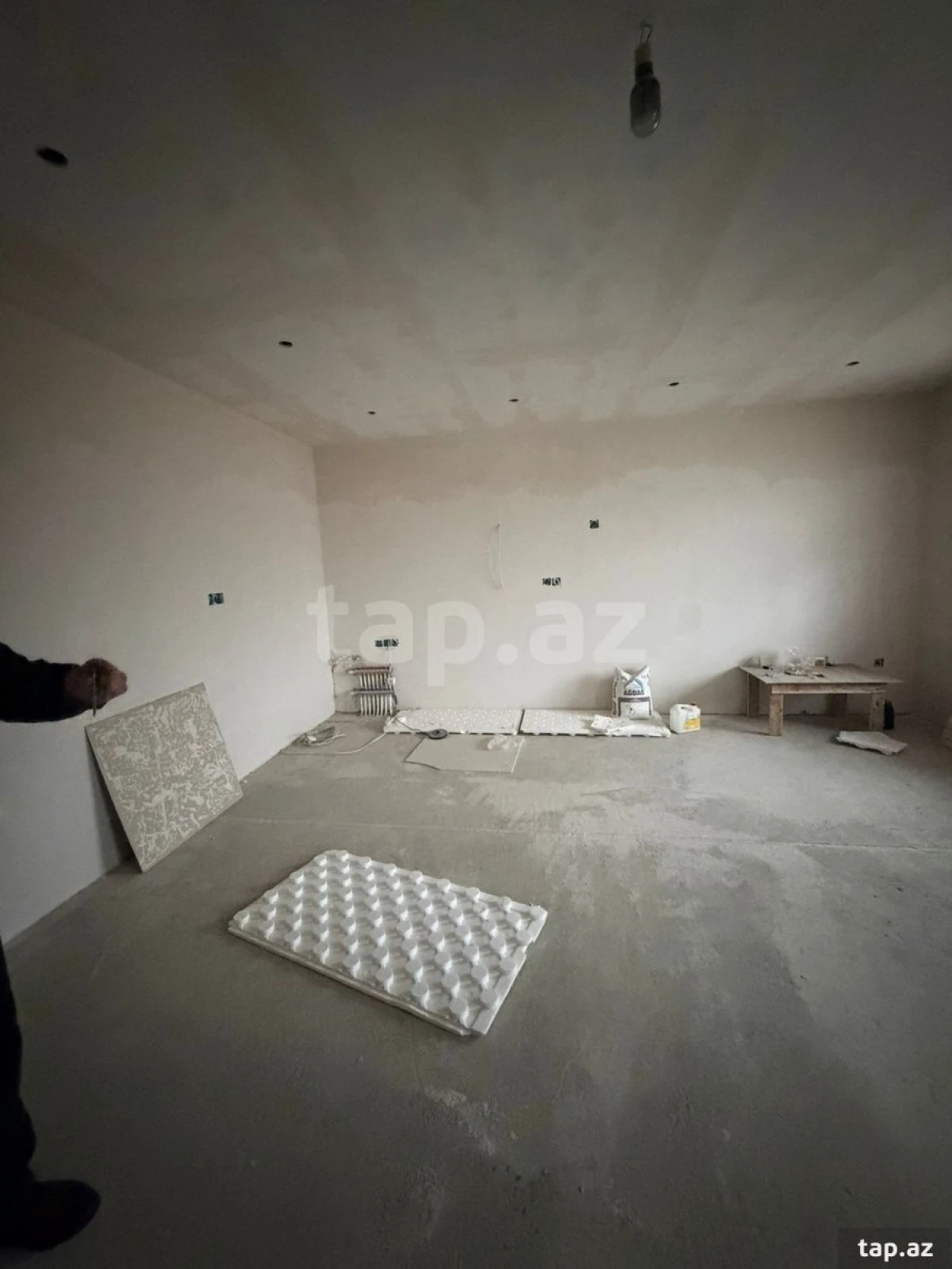 Satılır 2 otaqlı yeni tikili 85 m²