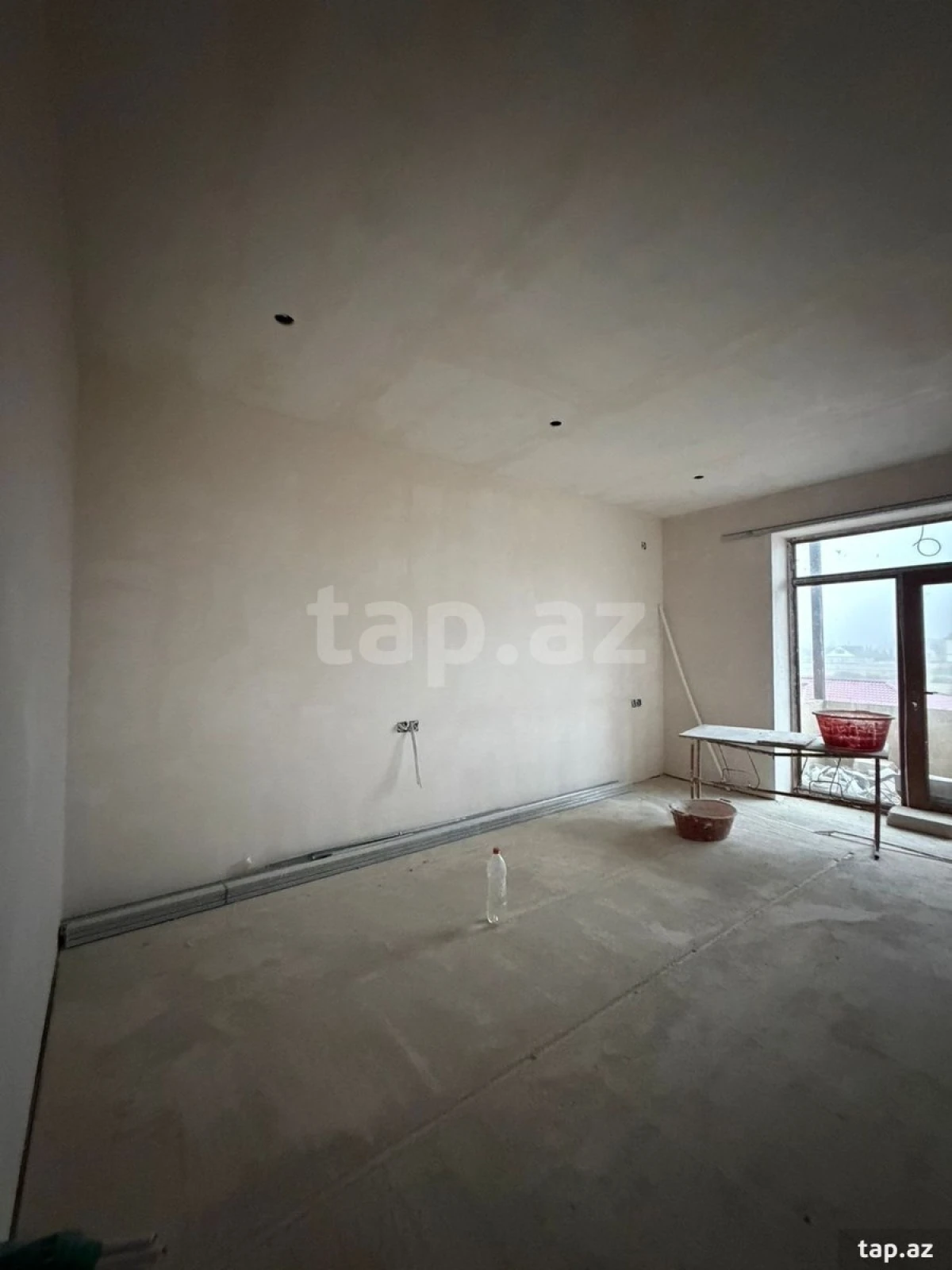 Satılır 2 otaqlı yeni tikili 85 m²