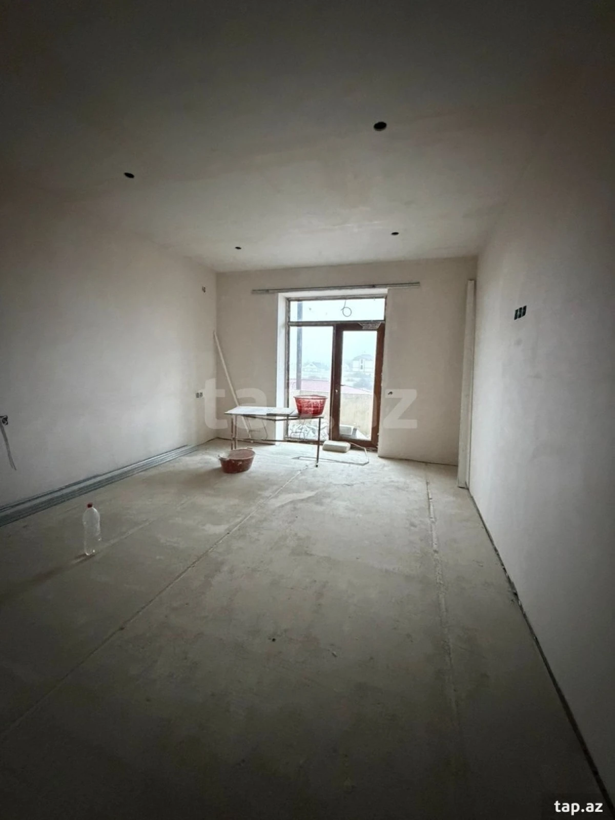 Satılır 2 otaqlı yeni tikili 85 m²