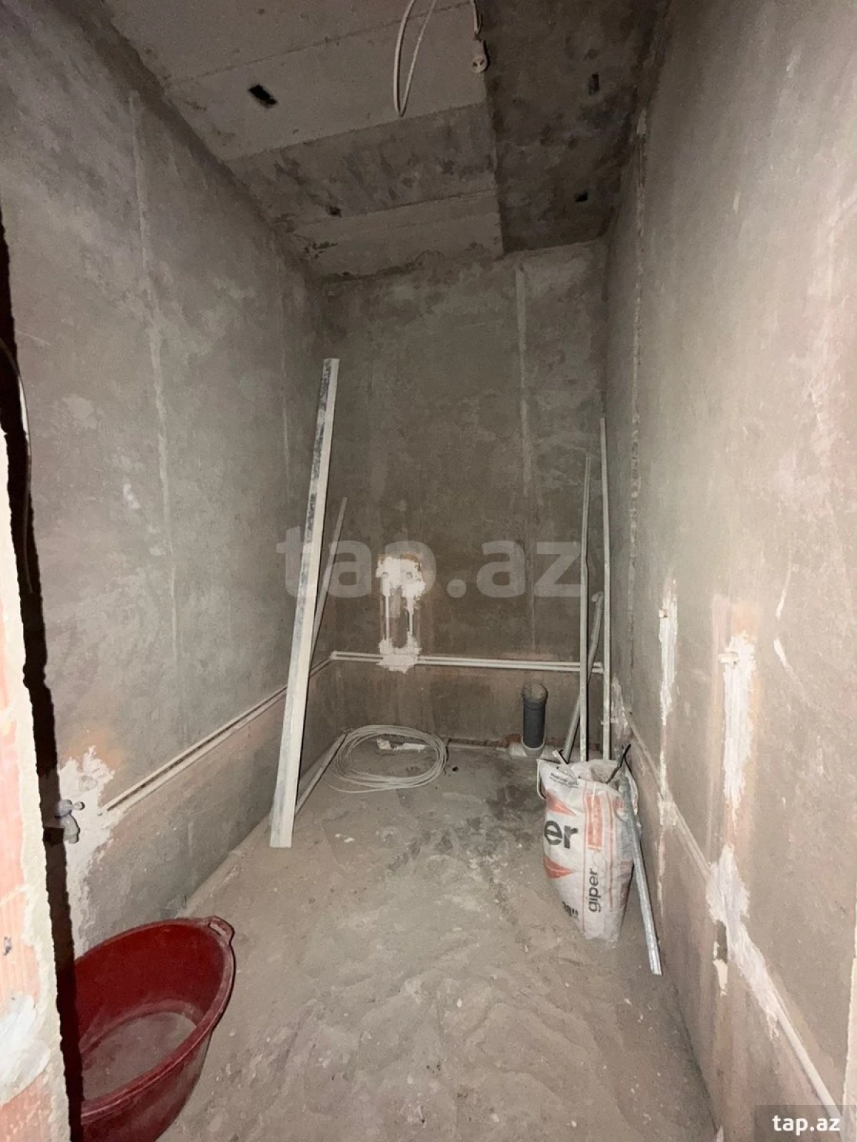 Satılır 2 otaqlı yeni tikili 85 m²