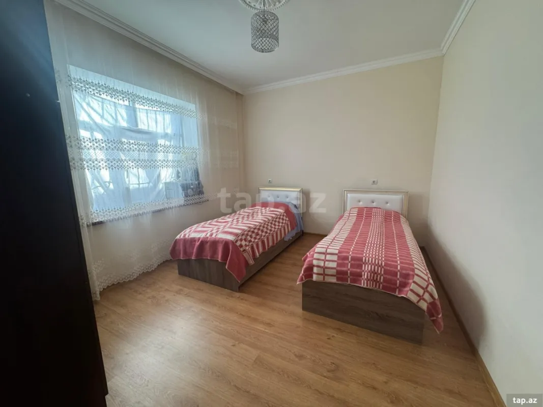 Satılır 3 otaqlı həyət evi