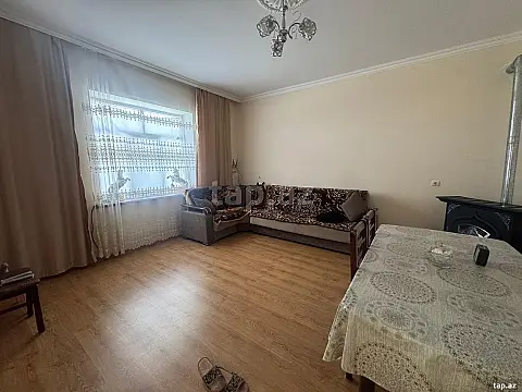 Satılır 3 otaqlı həyət evi