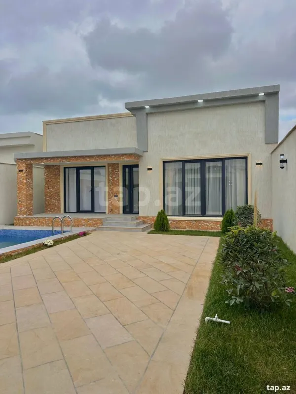 Satılır 4 otaqlı həyət evi
