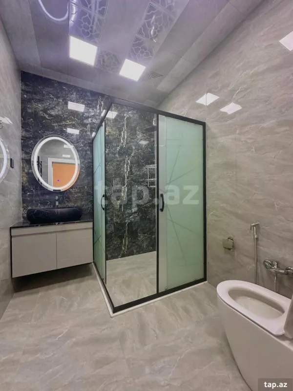 Satılır 4 otaqlı həyət evi