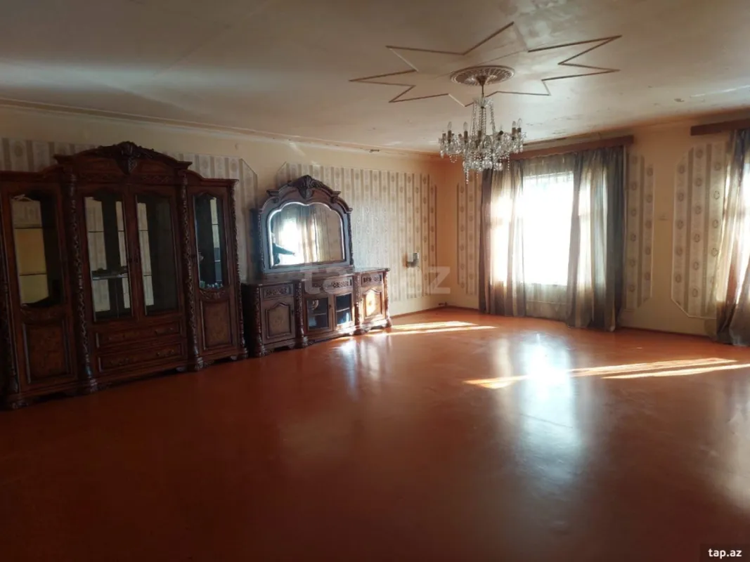 Kirayə verilir 4 otaqlı həyət evi 320 m²