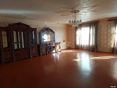 Kirayə verilir 4 otaqlı həyət evi 320 m²