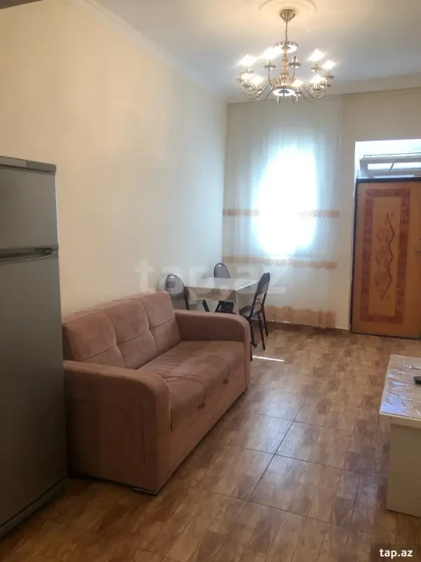 Kirayə verilir 2 otaqlı həyət evi 50 m²