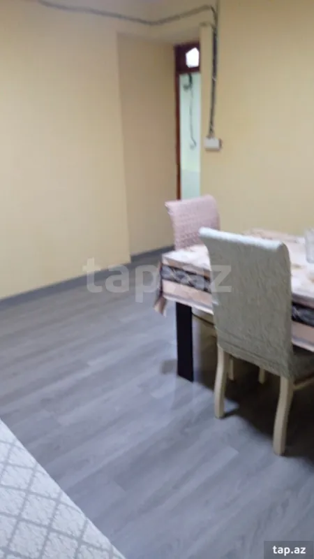 Kirayə verilir 3 otaqlı həyət evi