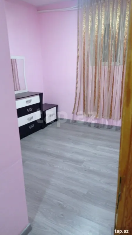 Kirayə verilir 3 otaqlı həyət evi