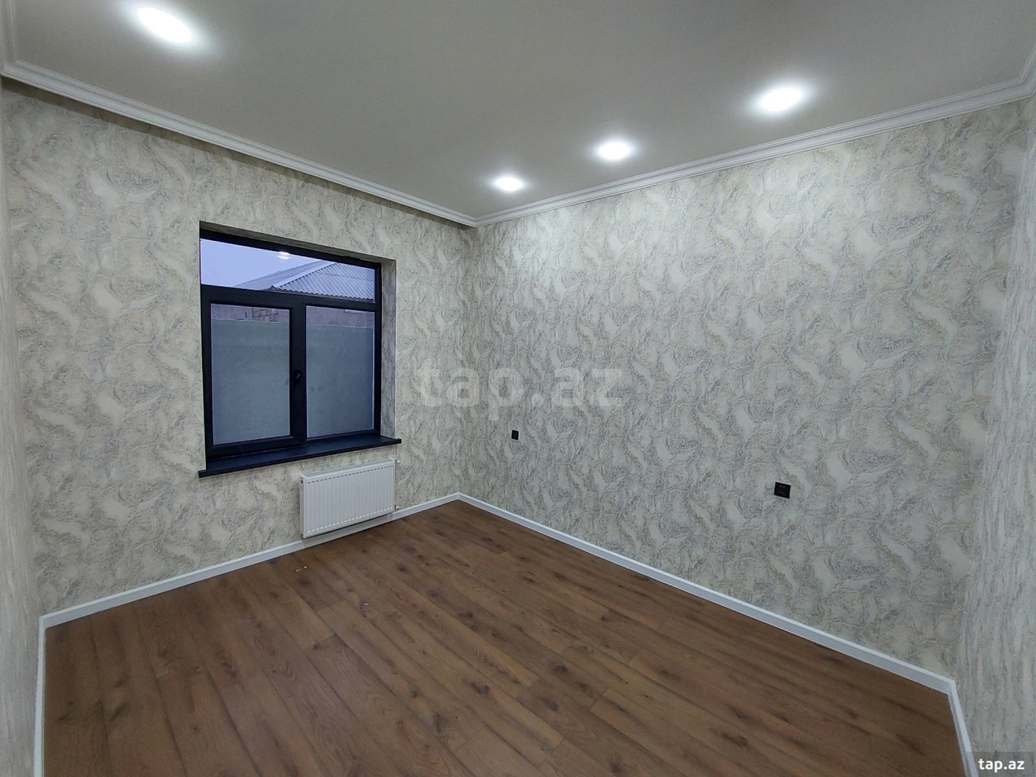 Satılır 3 otaqlı həyət evi