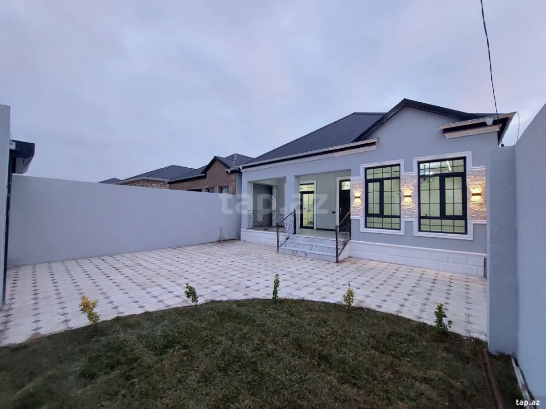 Satılır 3 otaqlı həyət evi