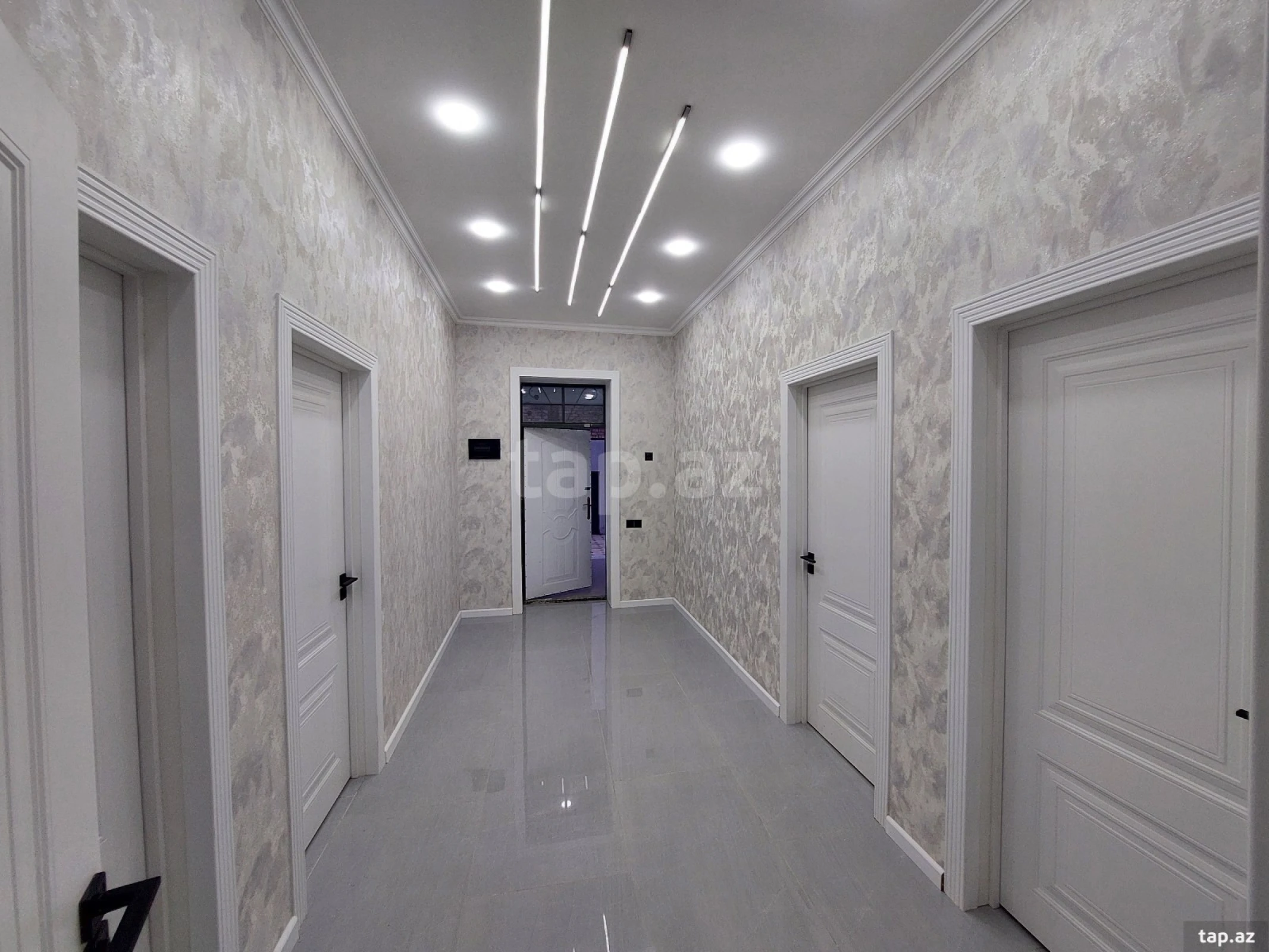 Satılır 3 otaqlı həyət evi