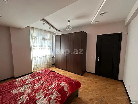 Kirayə verilir 3 otaqlı yeni tikili 115 m²