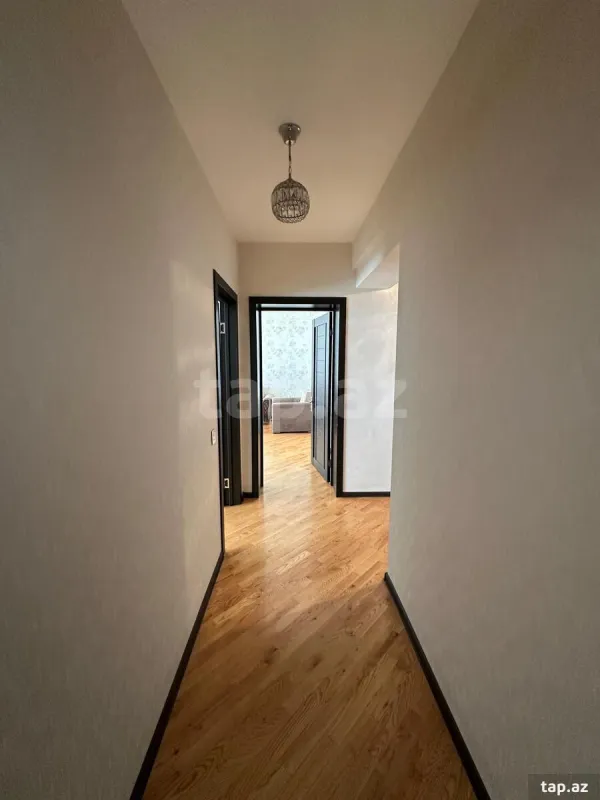 Kirayə verilir 3 otaqlı yeni tikili 115 m²