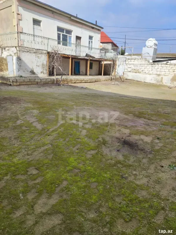 Satılır 3 otaqlı həyət evi 100 m²