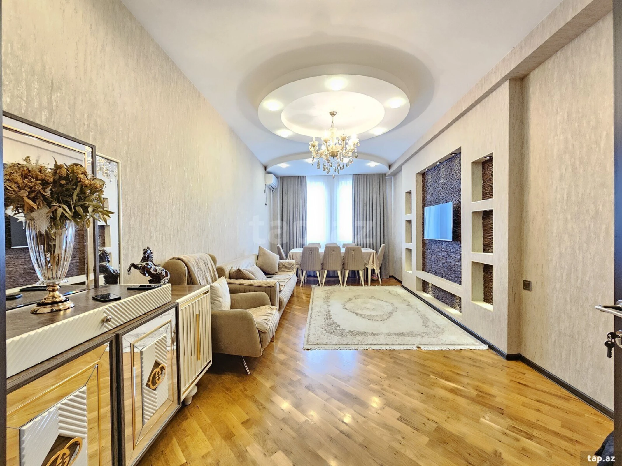 Satılır 3 otaqlı yeni tikili 93 m²