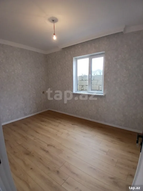 Satılır 3 otaqlı həyət evi