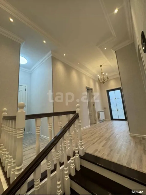 Kirayə verilir 6 otaqlı həyət evi