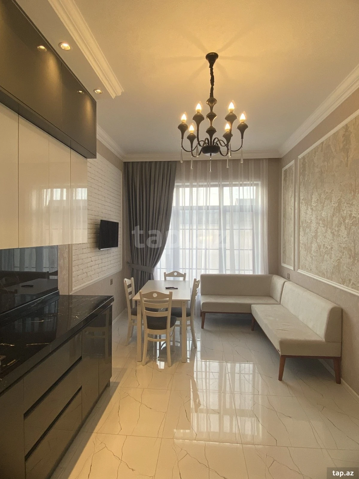 Kirayə verilir 6 otaqlı həyət evi