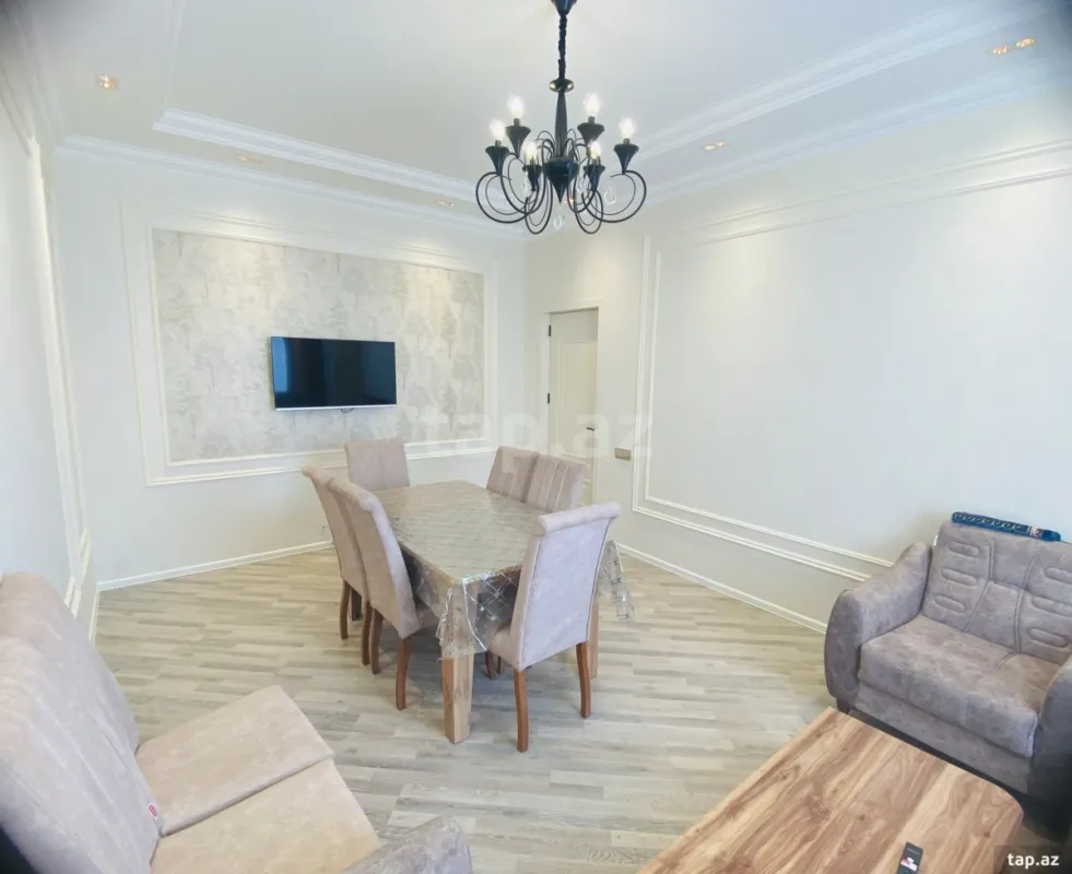 Kirayə verilir 6 otaqlı həyət evi