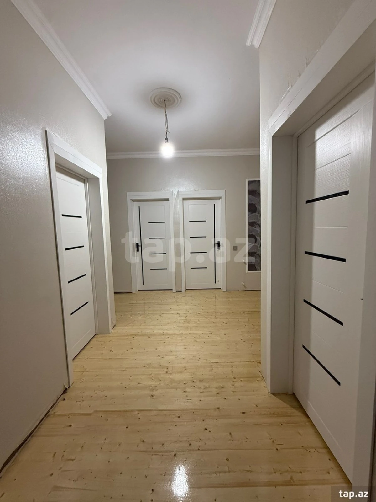 Satılır 4 otaqlı həyət evi