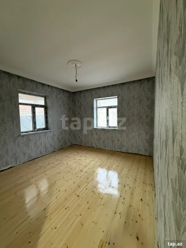 Satılır 4 otaqlı həyət evi