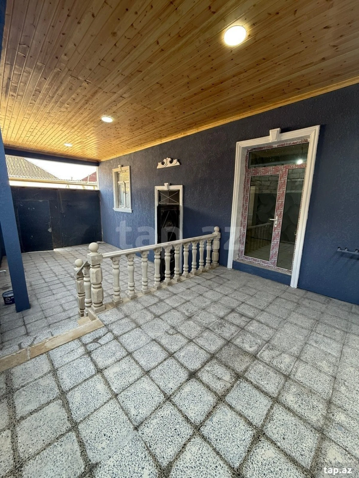 Satılır 4 otaqlı həyət evi