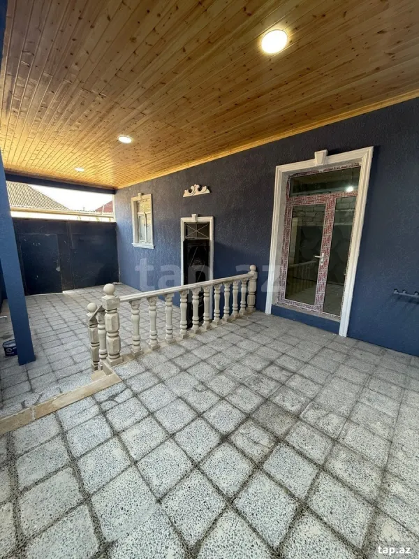 Satılır 4 otaqlı həyət evi